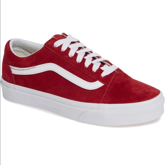 Vans Shoes - Cute Vans Old Skool red suede sneakers sz 9.5